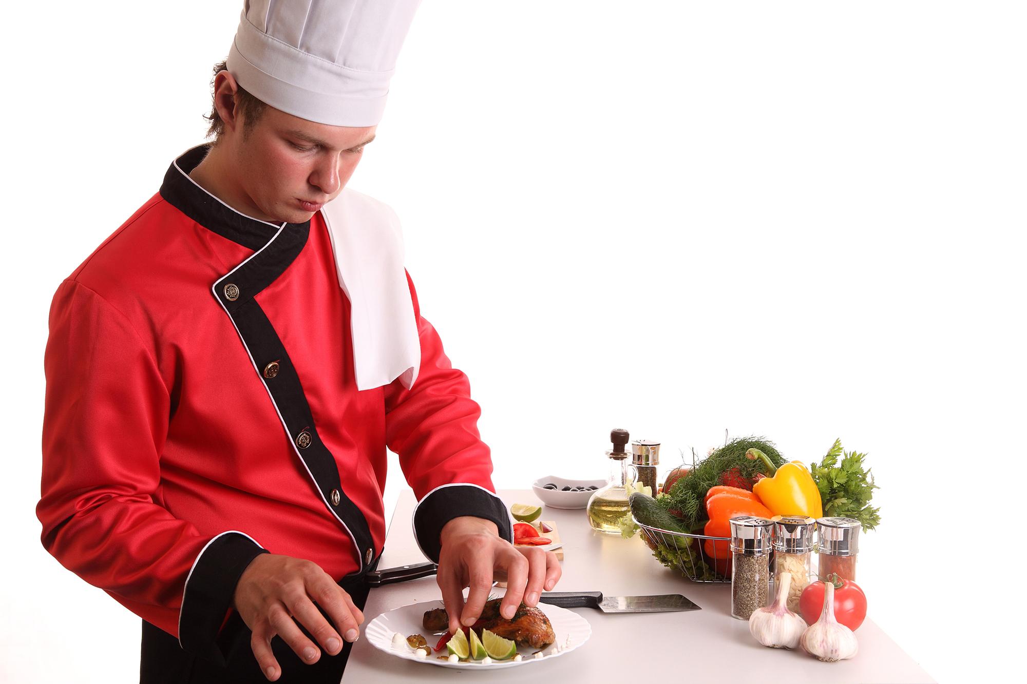 Private chef teaching single attendee technique
